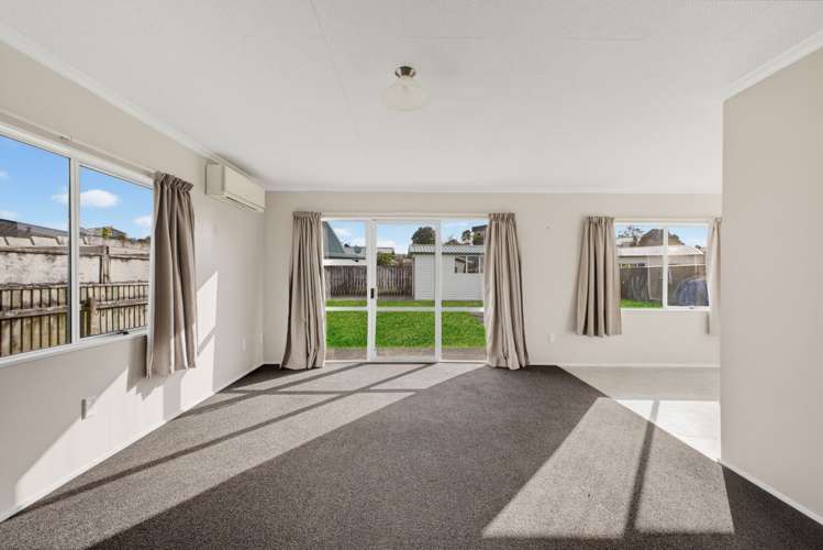 27A Tiverton Crescent Whalers Gate_7