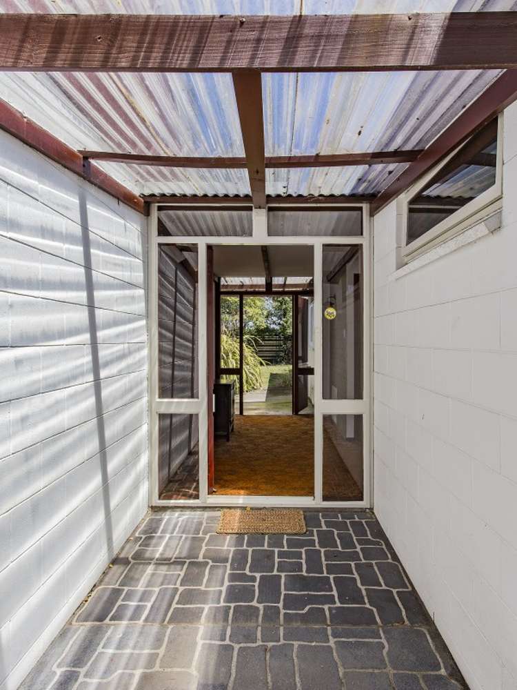 20 Fawcetts Road Ashley_5