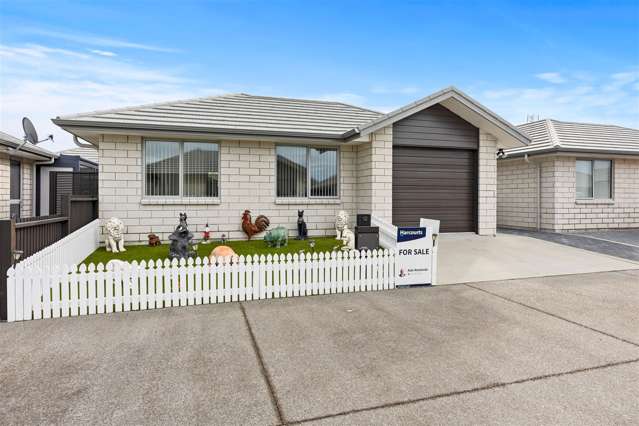 12 Crest Way (Dunes Lifestyle Village) Papamoa_1