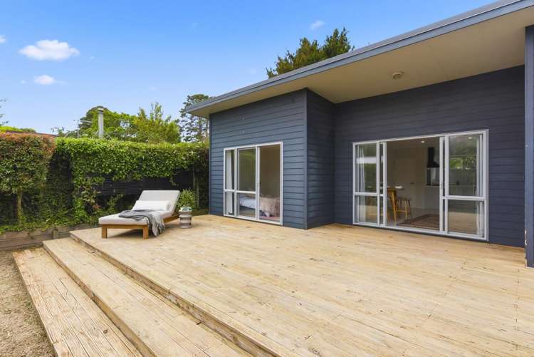 7 Forest Road Raumati South_4