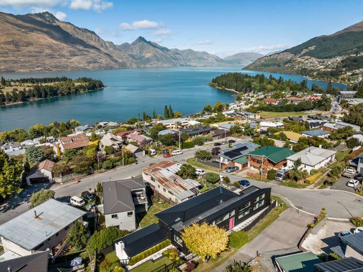 3 Panorama Place Queenstown_40
