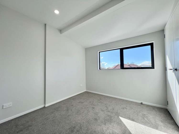 5 /8 Clutha Crescent Clover Park_8