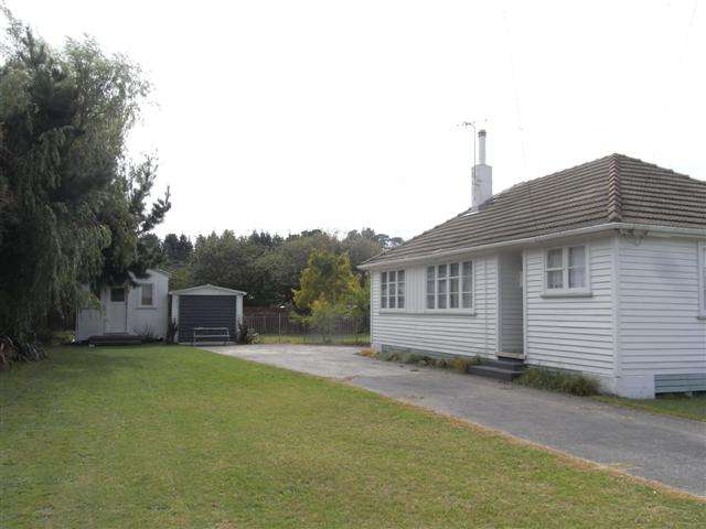 3 Bedroom home with self contained sleepout