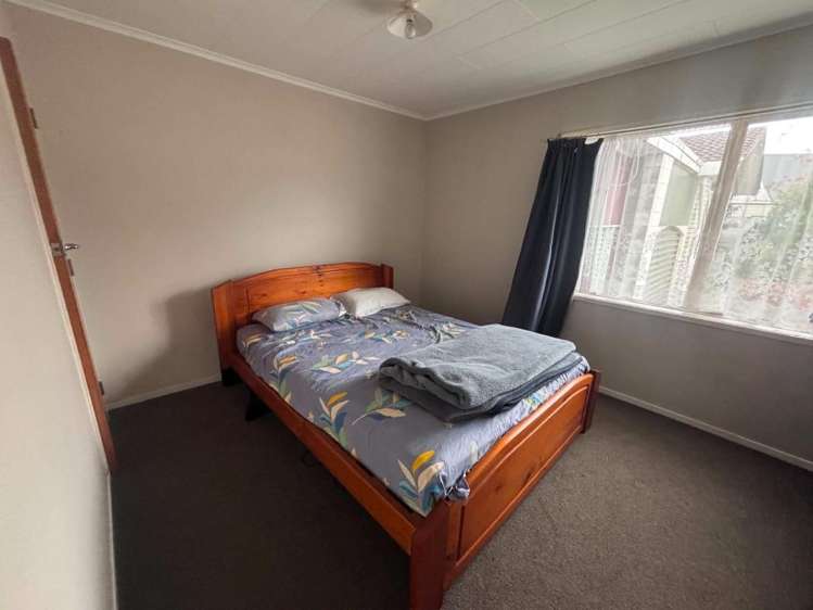 32 Stafford Street 11373_5