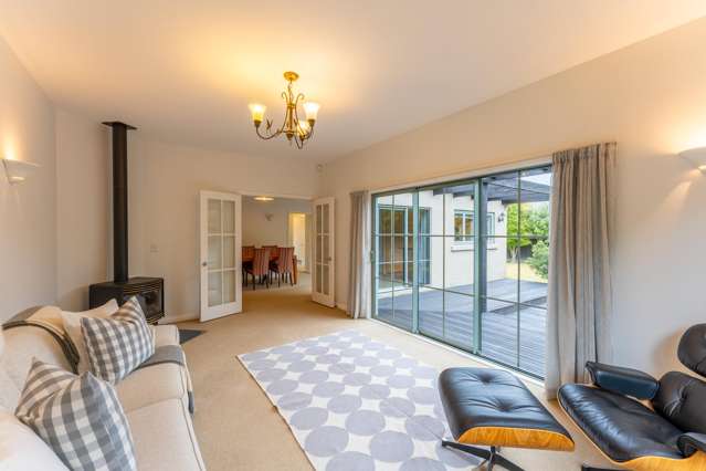 157 Pages Road Marchwiel_3