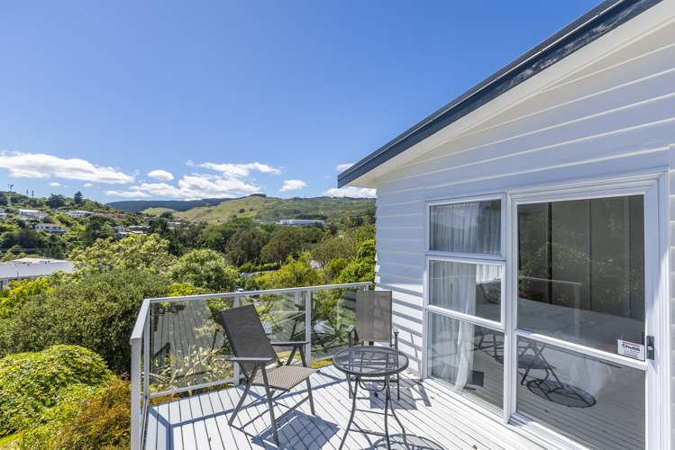 4 Sunrise Boulevard Tawa_21