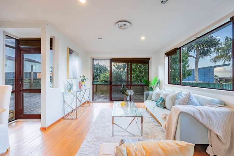 108a Mcleod Road Te Atatu South_12