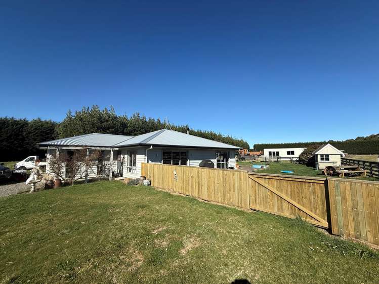 685 Woodstock Road_1