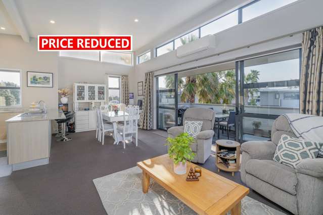 BARGAIN MODERN 3 BED 2 BATH DOUBLE GARAGE