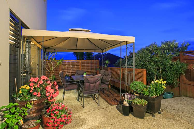 2 Archer Rayner Place Greenhithe_1