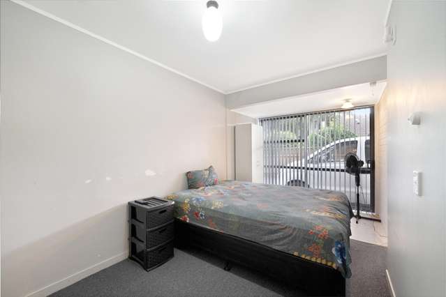 2/232 Saint George Street Papatoetoe_4