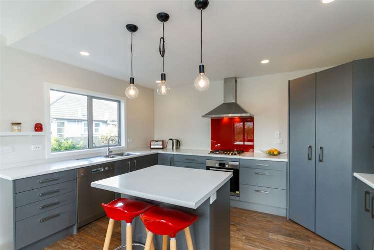 968 Tremaine Avenue Roslyn_3