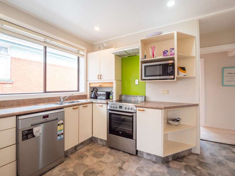 12 Thomson Street Green Island_6