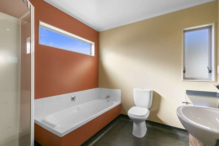 26a Burgess Road Johnsonville_11