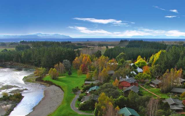 Internationally renowned Tongariro Lodge for sale