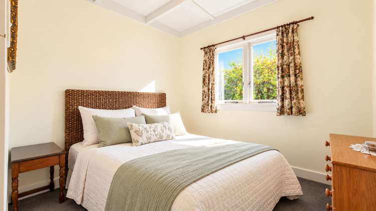 242 Tony Avenue Thames_12