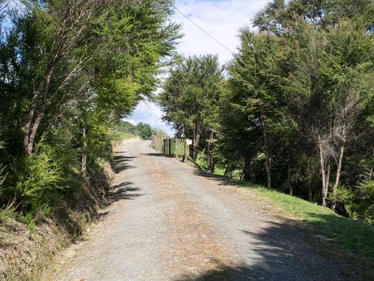 79 Norwegian Road Rotoorangi_15