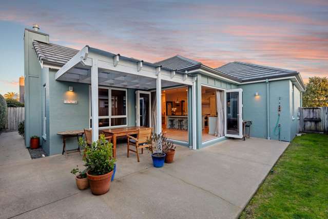 Coastal Sophistication & Architectural Excellence