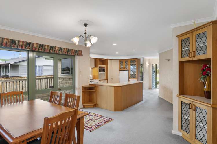 72 Thames Road Paeroa_9