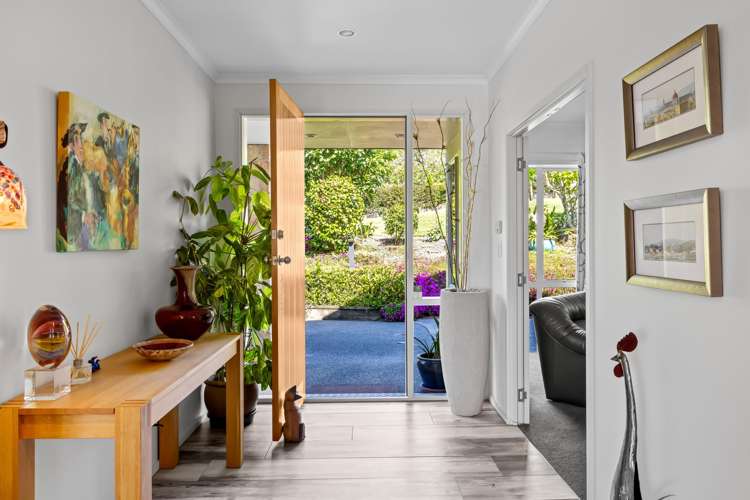 85 Whangaparaoa Road Red Beach_4