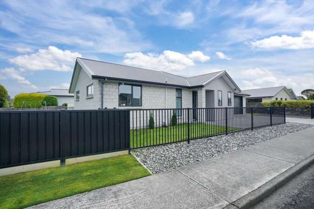 36 Kildare Court Waikiwi_1