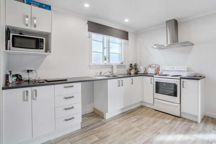 12 McCaughan Street Browns_1