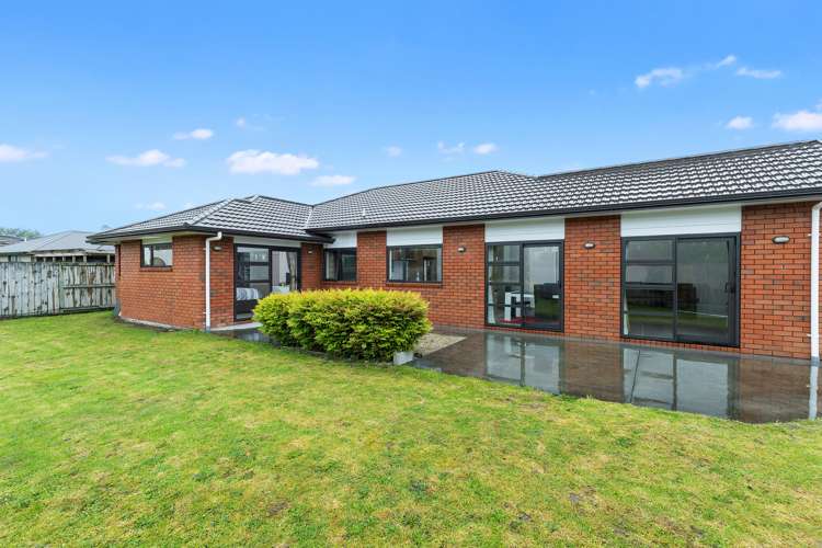 214 Saint James Drive Huntington_16