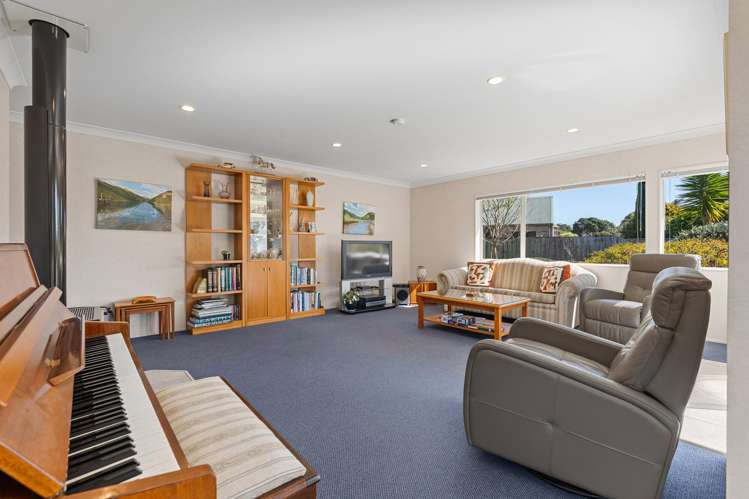 40 Settlers Grove Orewa_11