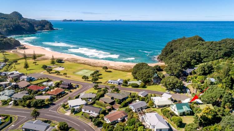 323 Onemana Drive Onemana_21