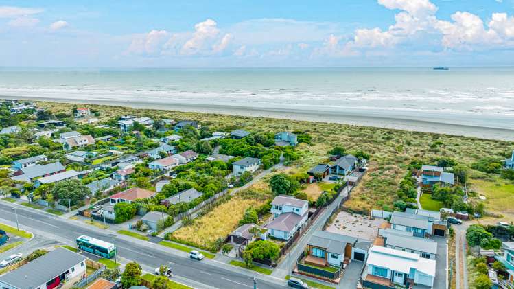 205 Rocking Horse Road Southshore_7