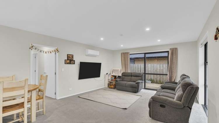 80 Avanda Avenue_2