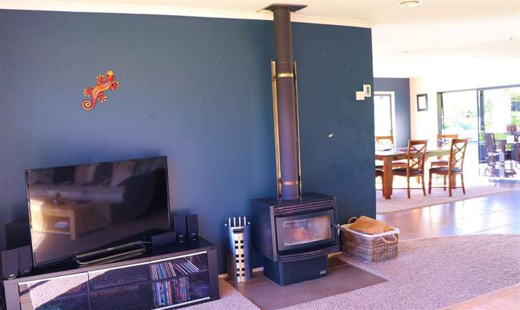 241 Te Mahoe Road Mokau_7