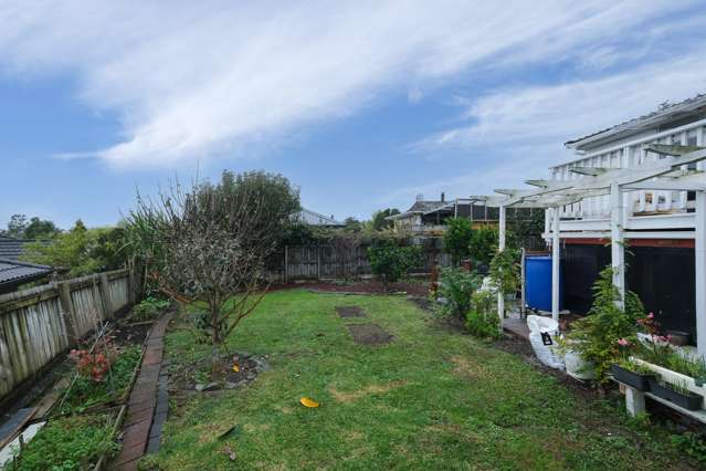 6 Aquarius Avenue Glen Eden_3