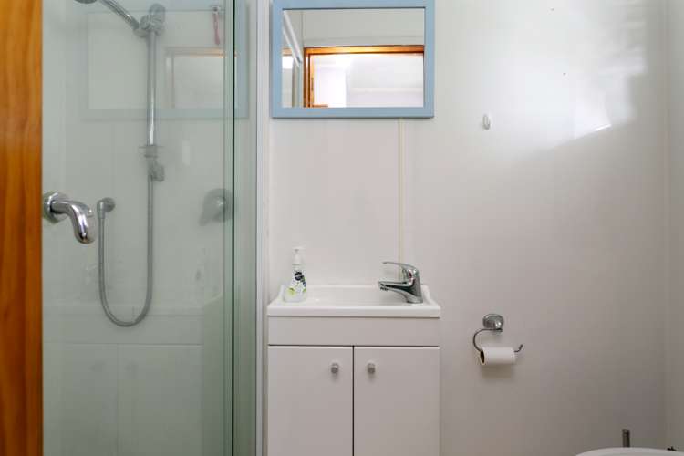 2/230 Rifle Range Road Tauhara_13