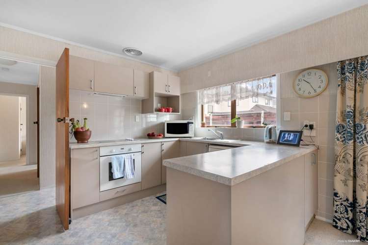 2/205 Saint George Street Papatoetoe_4