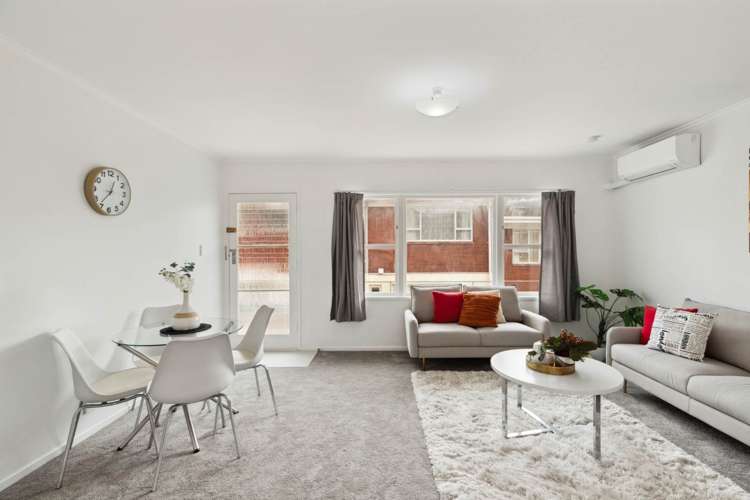 3/103 Landscape Road Mt Eden_3