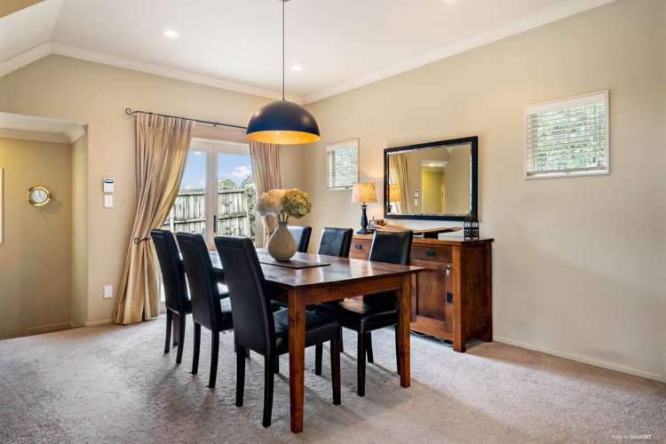 6 Chardonnay Rise Henderson_14