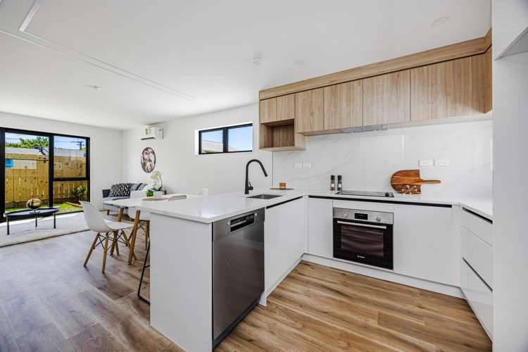 2 & 3 / 35 Albert Street Otahuhu_4