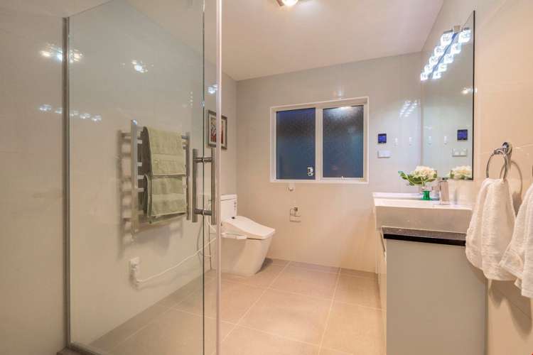 23 Hughs Way Flat Bush_11