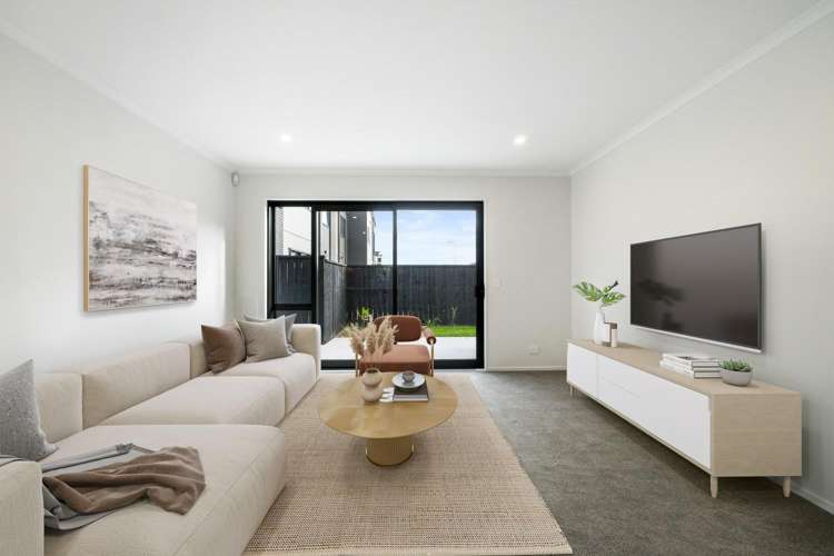 16 Waka Moana Drive_1