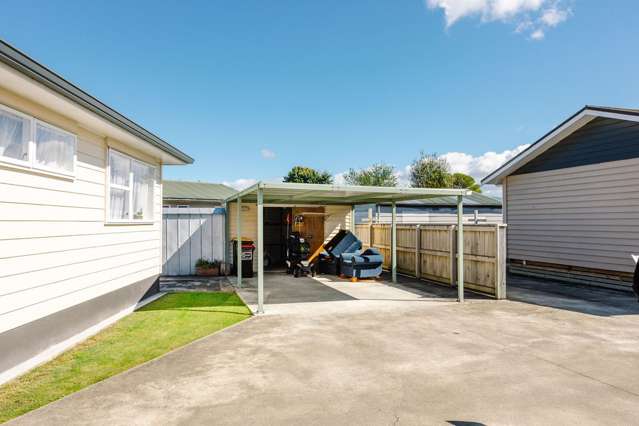 17 Burns Street Dannevirke_1