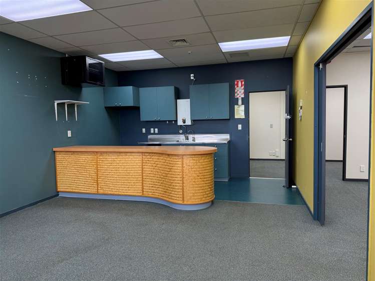 Level 1, 12 Hagley Street Porirua_10