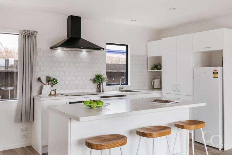 3a Stephens Place Hairini_2