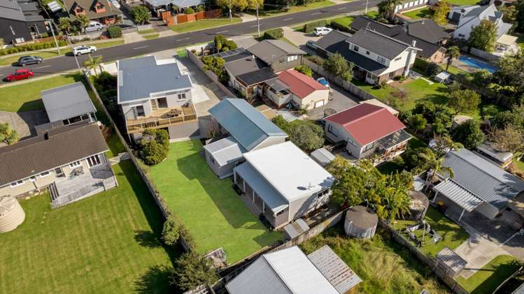 77 Karaka Road Beachlands_33