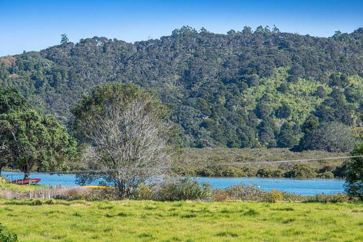 2B/25 Weranui Road Waiwera_11