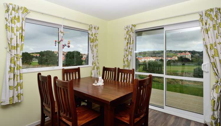 75 Buccaneer Court Gulf Harbour_5