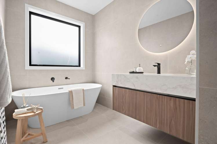 13 Halley Drive Chartwell_22