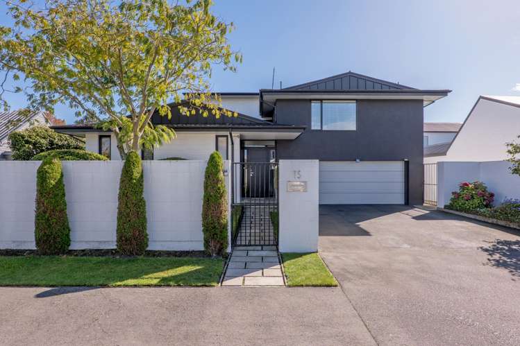 15 Mcdougall Avenue_0