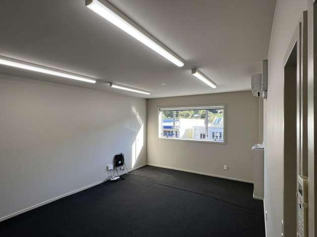 194 Main Road Tawa_4