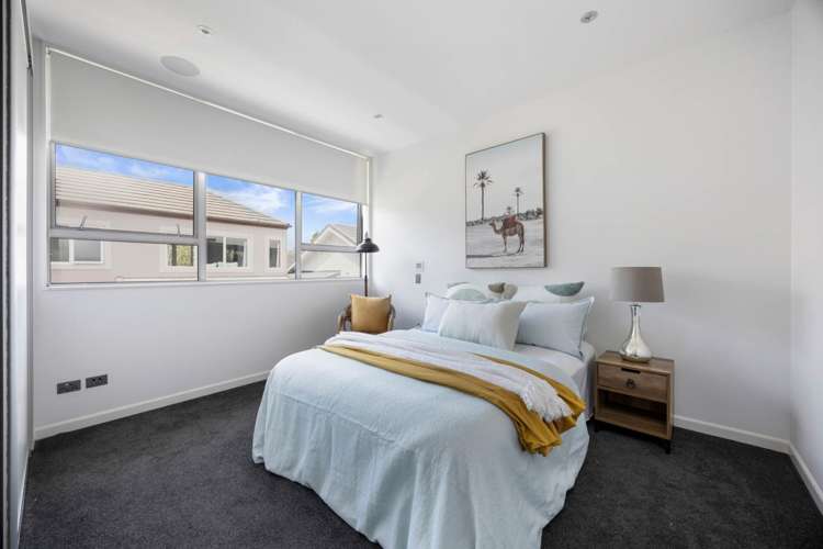 15 Queen Mary Avenue Epsom_10